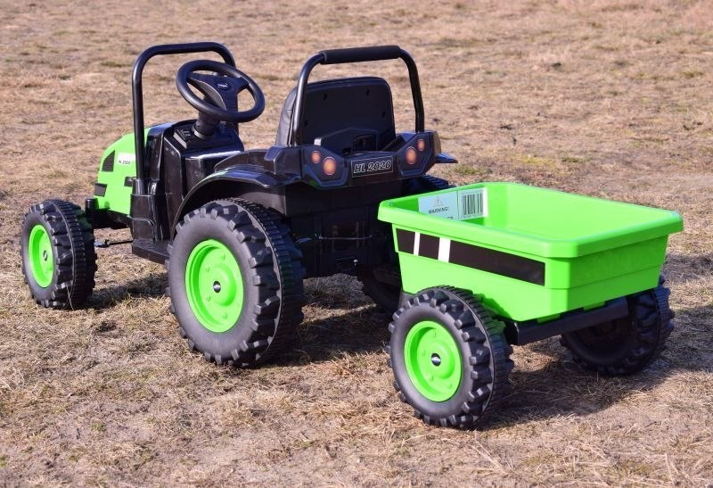 mega elektromos traktor gyerekeknek utánfutóval